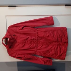 Orvis pack and go wind and water resistant jacket lightweight.